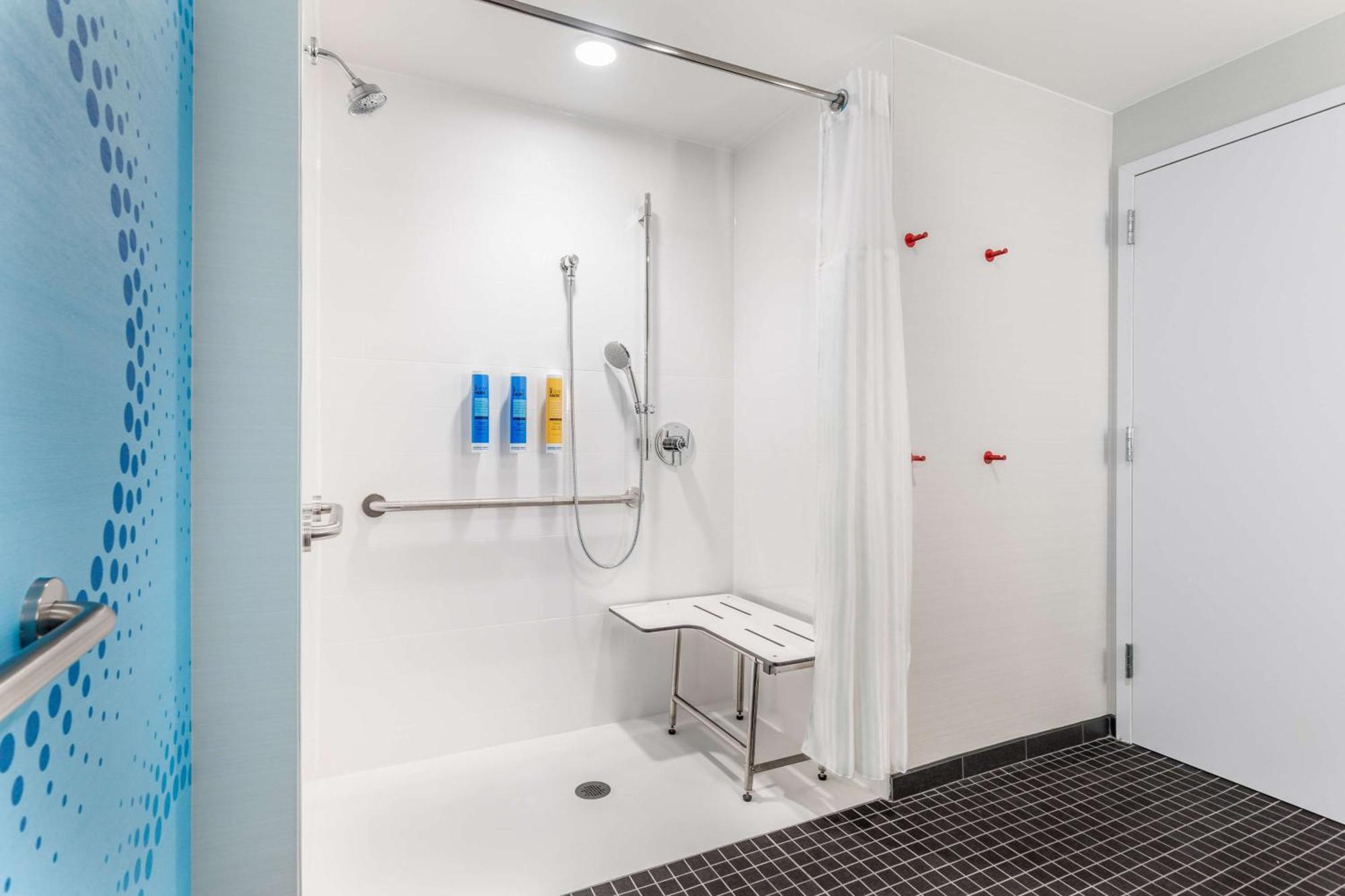 Hotel Tru By Hilton Madison West Esterno foto