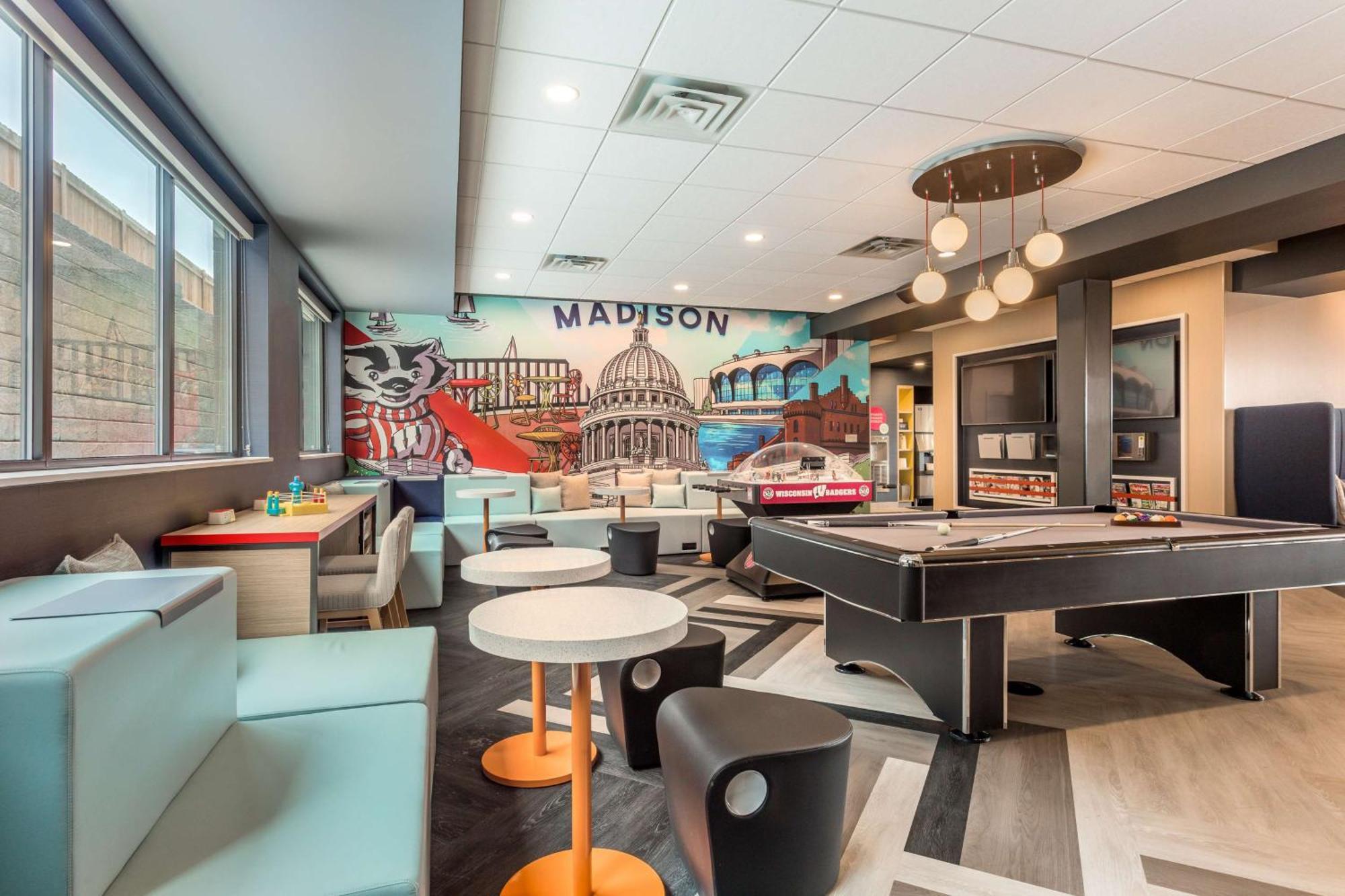 Hotel Tru By Hilton Madison West Esterno foto